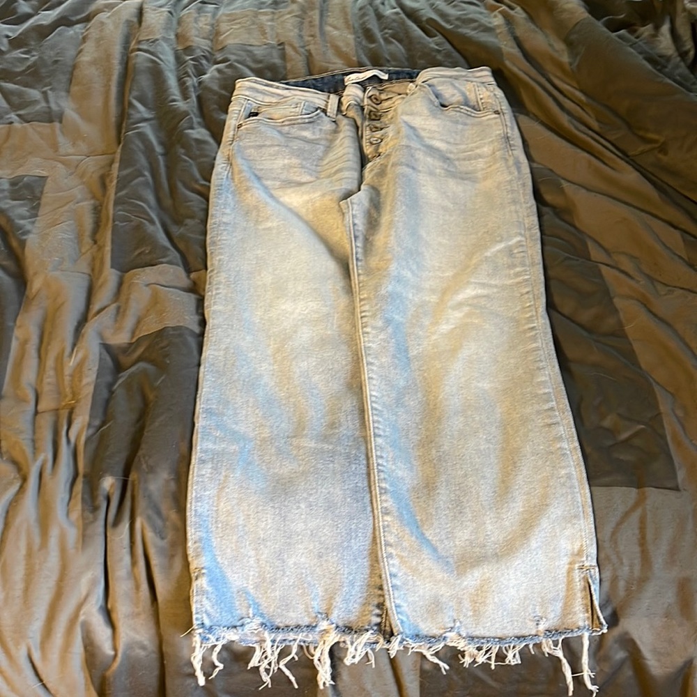 KanCan High Rise Button Fly Cropped Jean